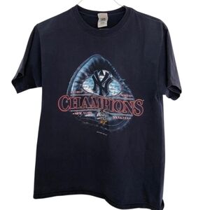 VTG 1999 World Series Champs Yankees Tee Size L